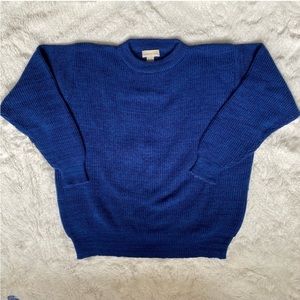 VINTAGE 80s Crewneck Sweater